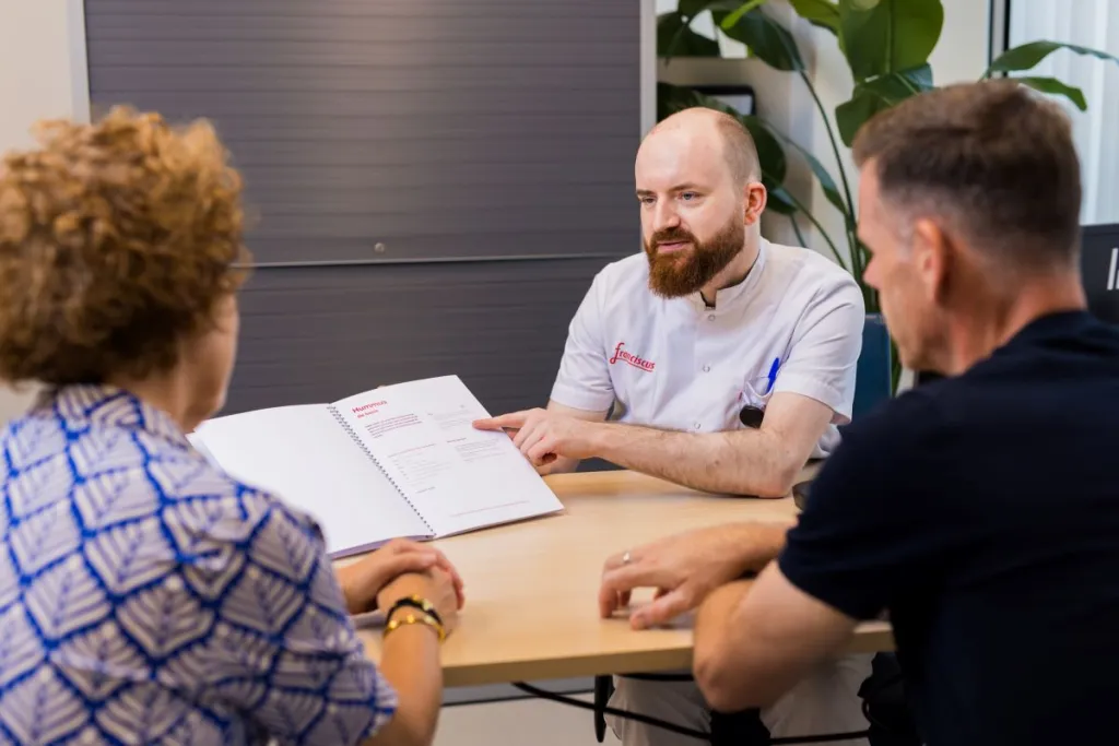 Voorlichting patiënten bij het Obesitas Centrum