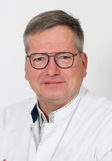 Linden, van der, M. Cardioloog