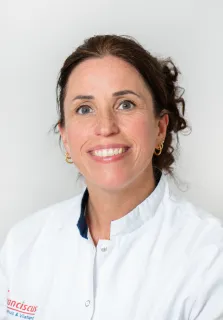 van der Lely, E. Mammacare verpleegkundige