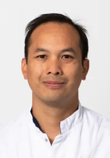 Widya, R.L. Radioloog.